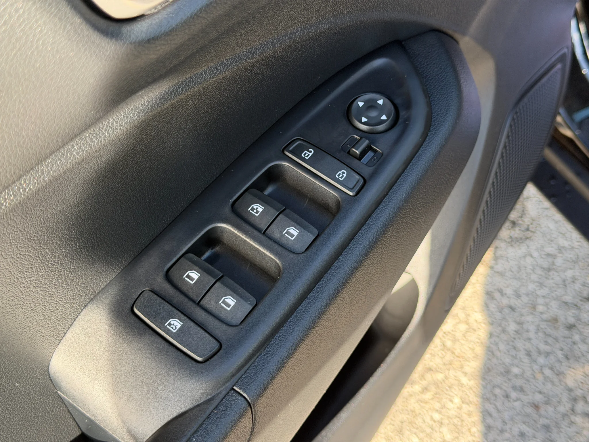 New 2026 Onyx Black Hyundai SEL image 11