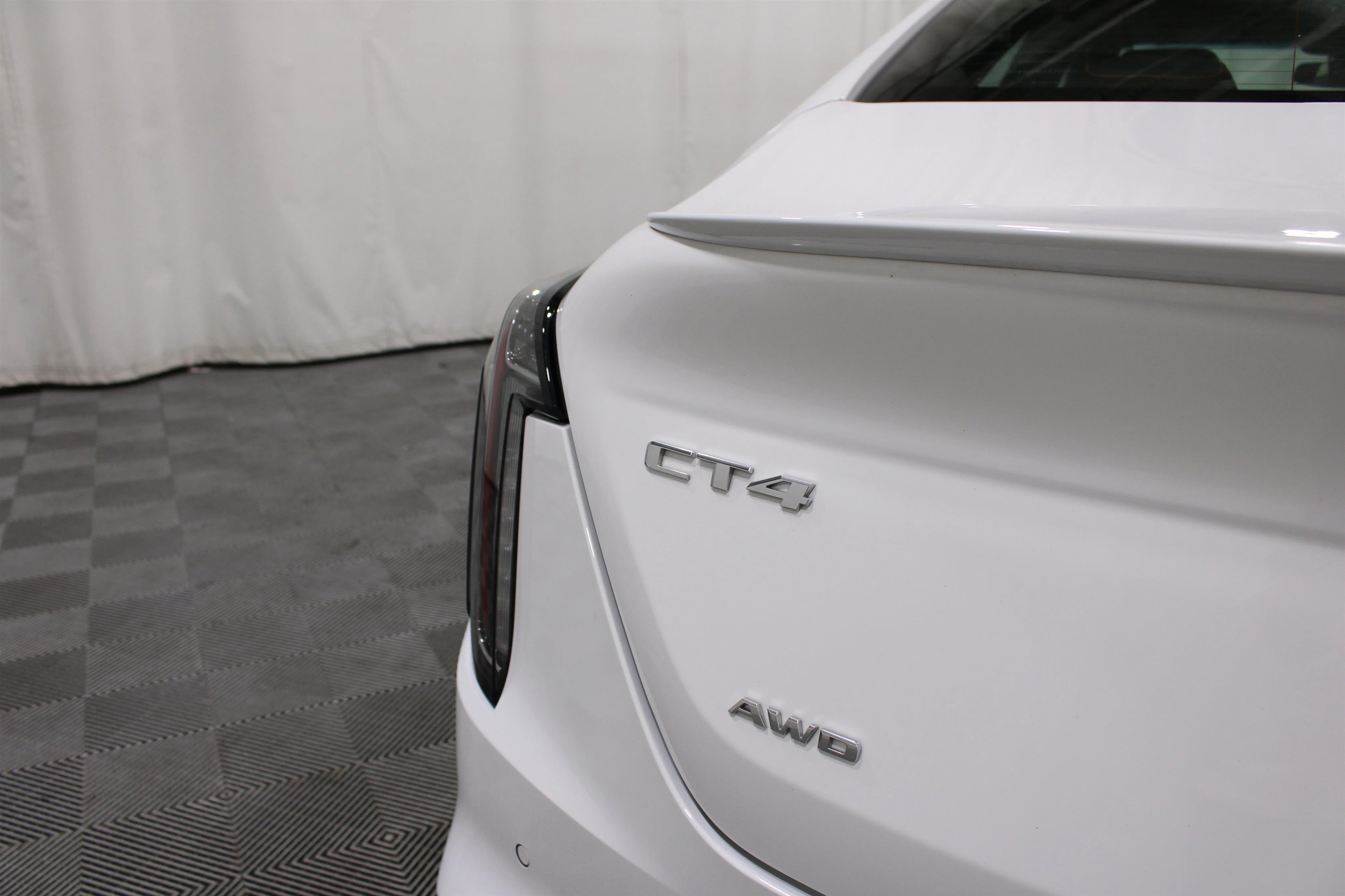 2025 Cadillac CT4 V-Series - Photo 28