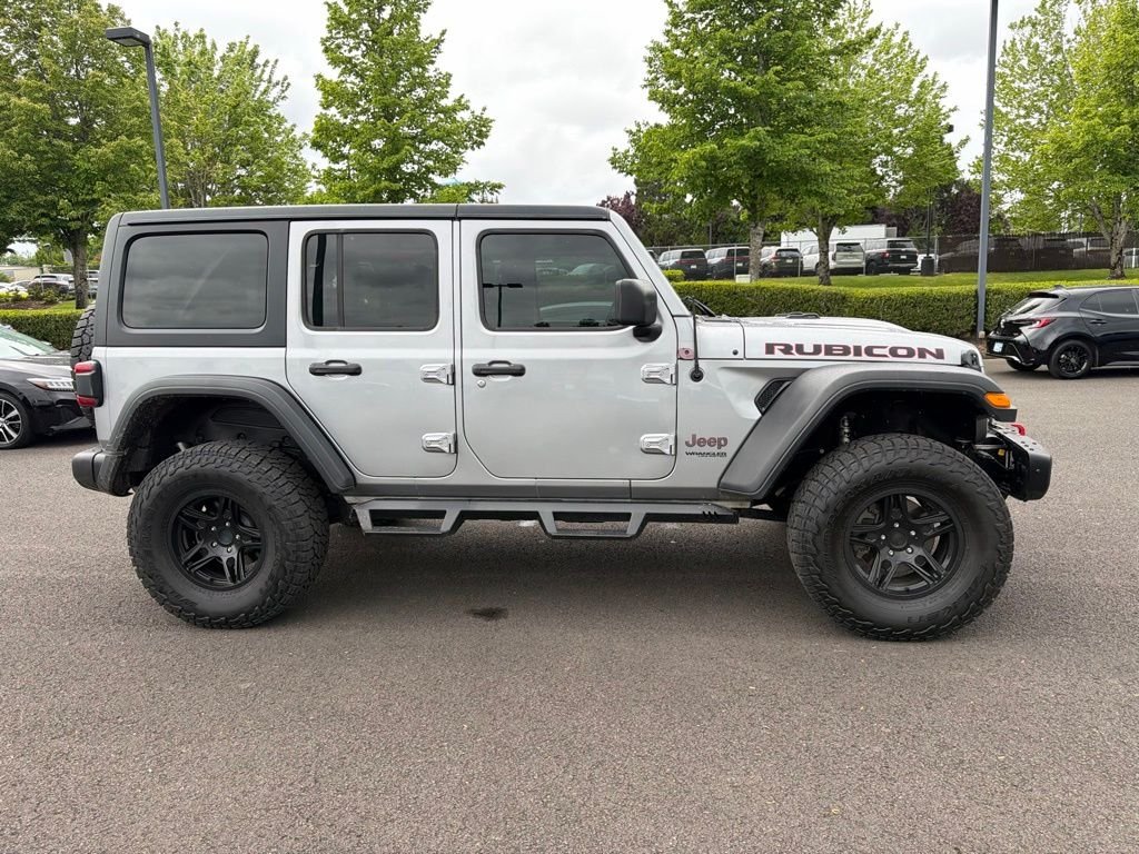Used 2018 Billet Silver Metallic Clearcoat Jeep Unlimited Rubicon image 9