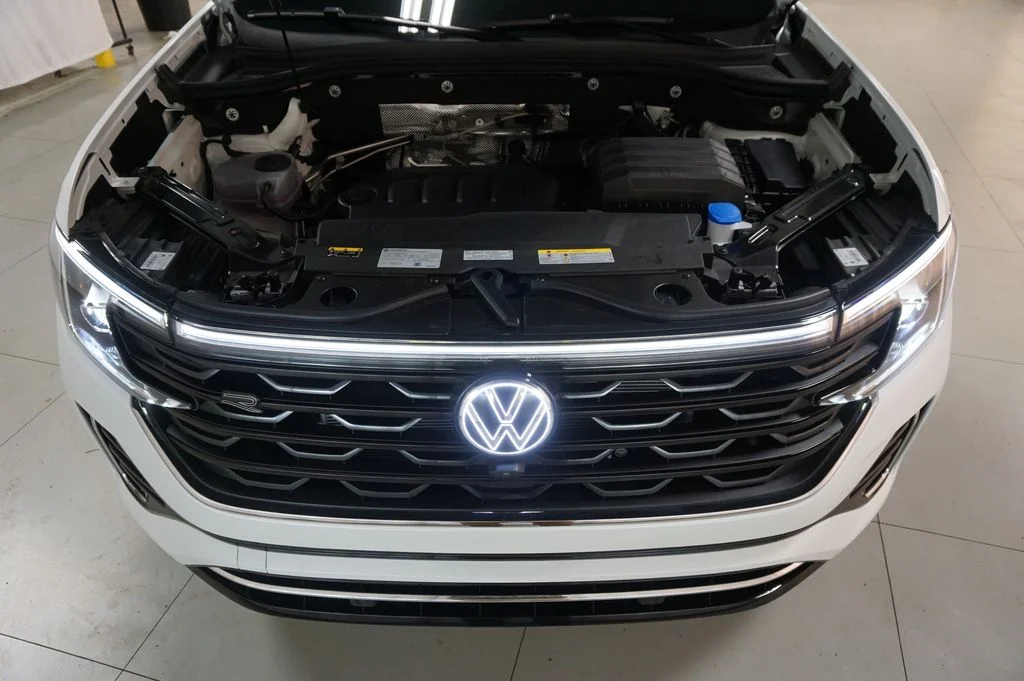 New 2026 Opal White Volkswagen 2.0T SEL Premium R-Line image 35
