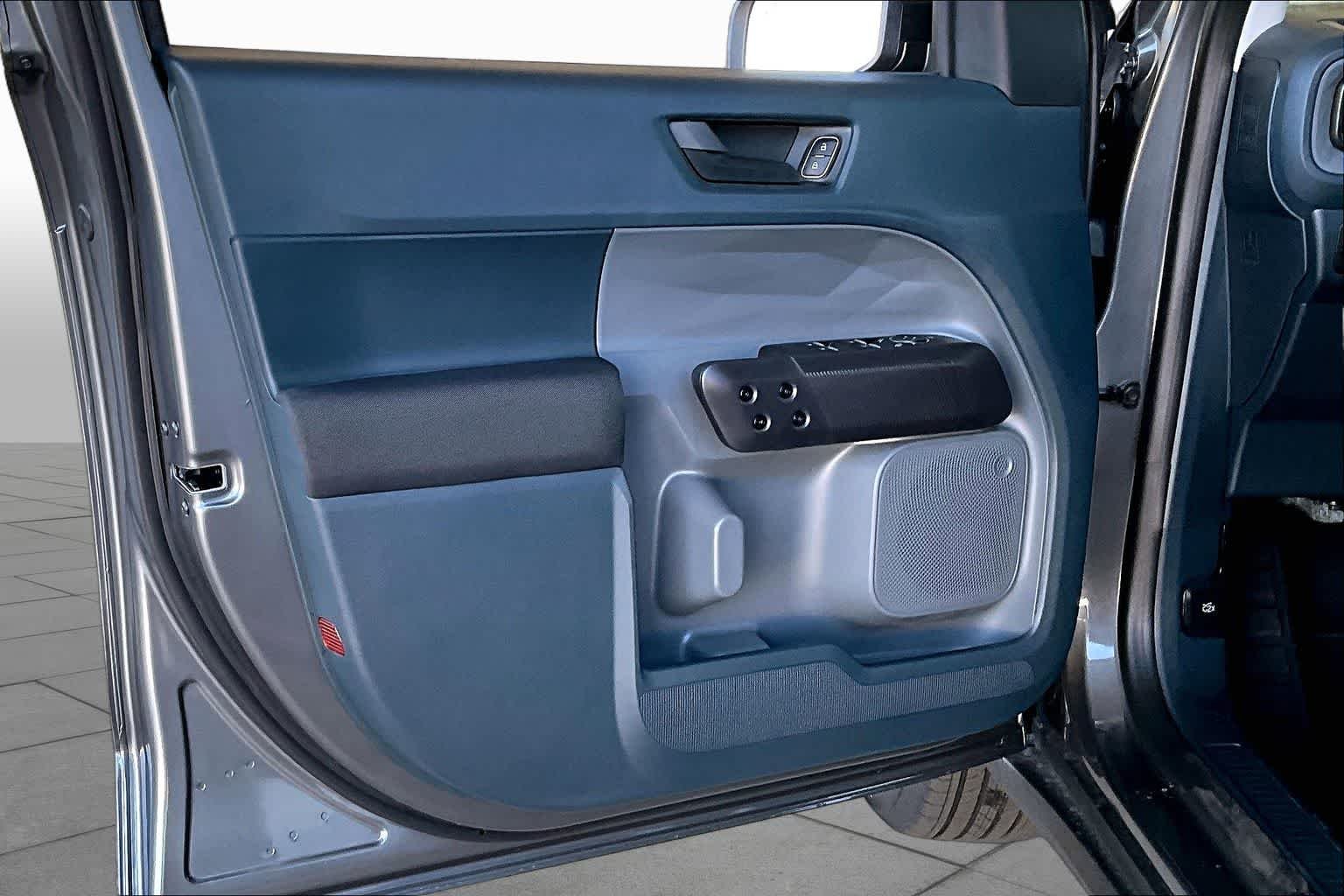 New 2026 Carbonized Gray Metallic Ford XL image 10