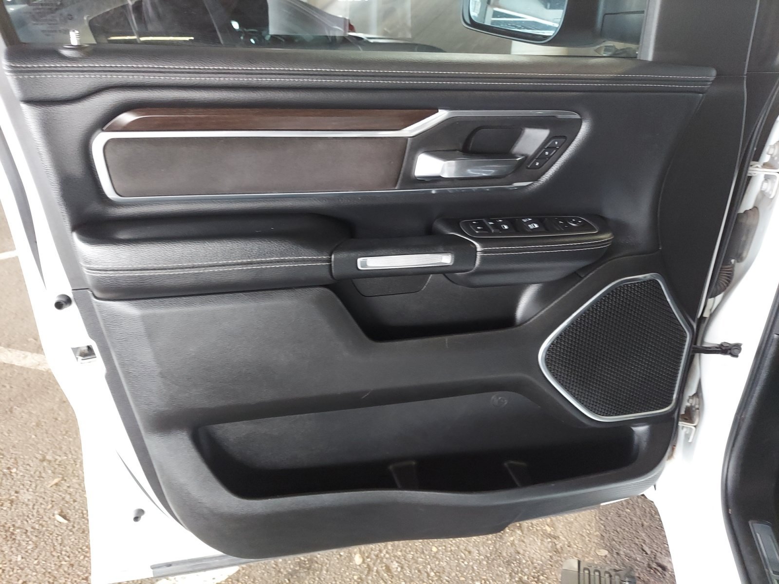 Used 2022 Bright White Clearcoat Ram Laramie image 28