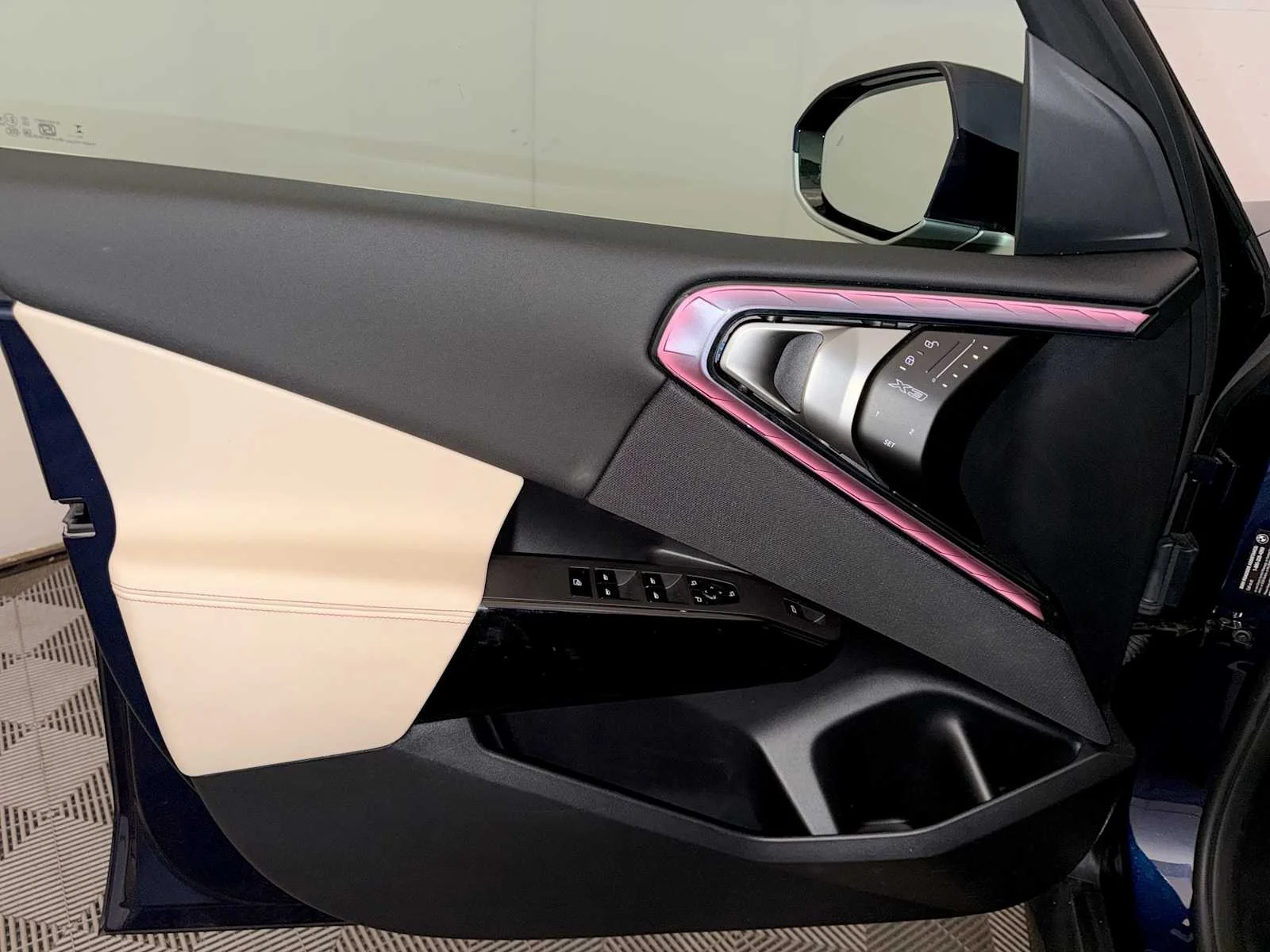 2026 BMW X3 30 - Photo 11