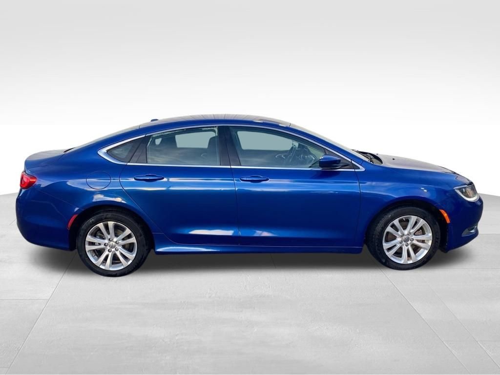 Used 2015 Blue Chrysler Limited image 20