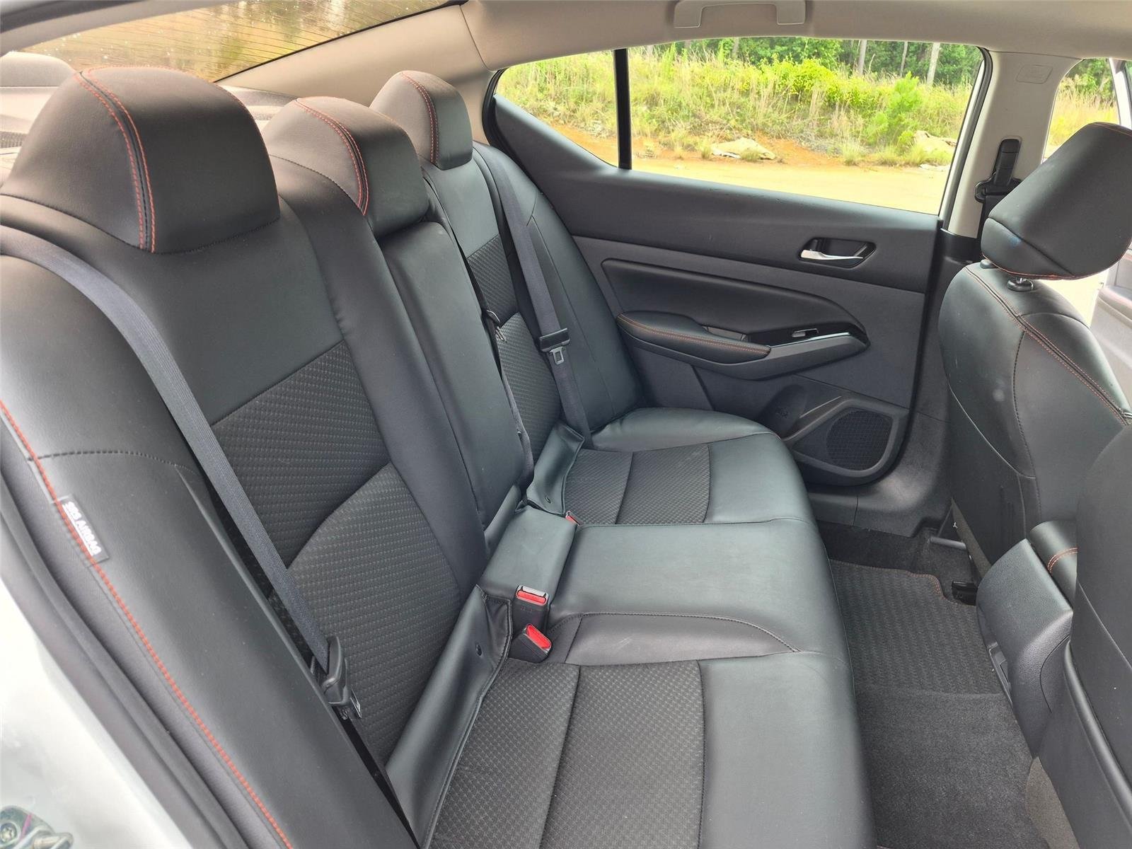 Used 2023 Glacier White Nissan 2.5 SR image 28