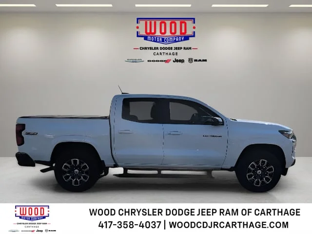 Used 2024 Summit White Chevrolet Z71 image 1