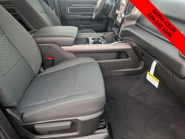 New 2026 Granite Crystal Metallic Clearcoat RAM Big Horn image 28