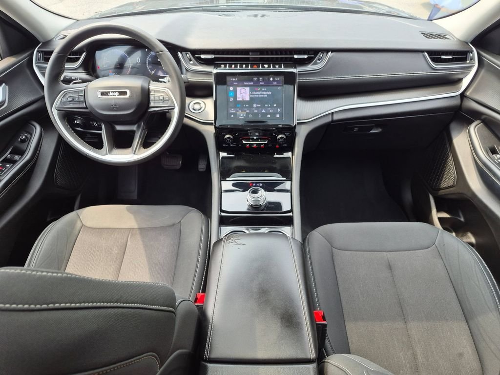 Used 2023 Gray Jeep Laredo image 20
