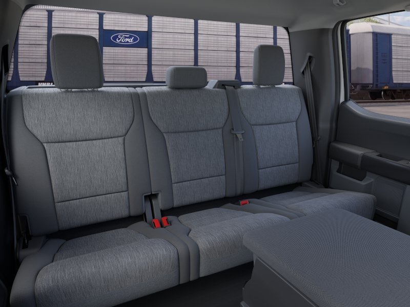 New 2026 Oxford White Ford XL image 11