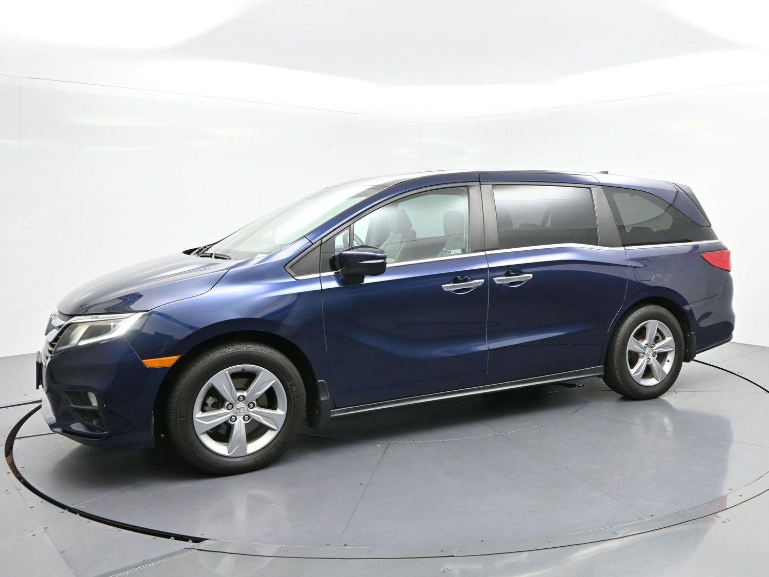 Used 2018 Blue Honda EX-L image 4