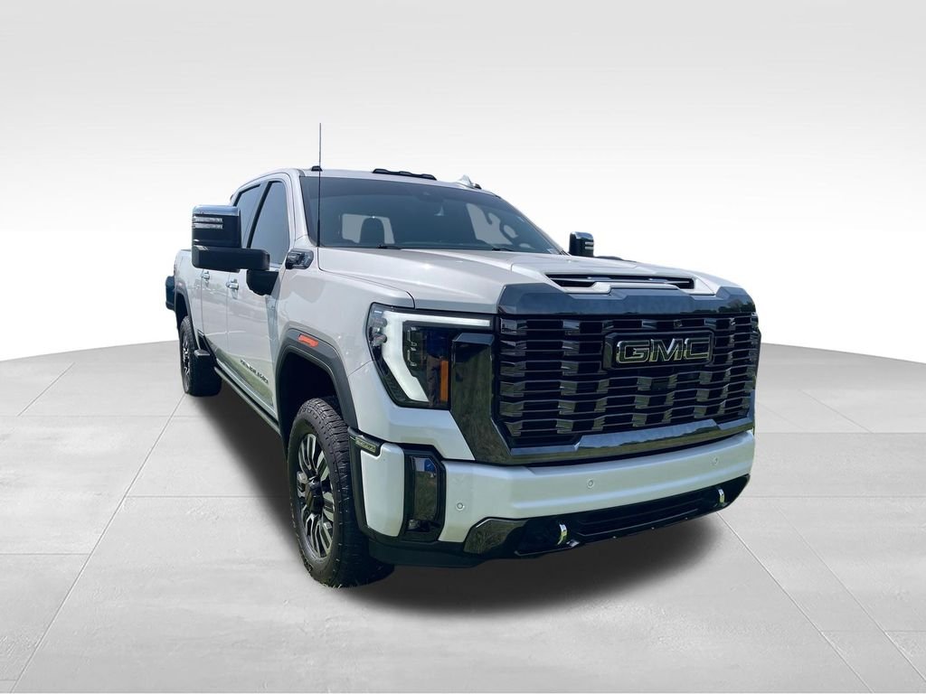 Used 2024 White GMC Denali Ultimate image 7