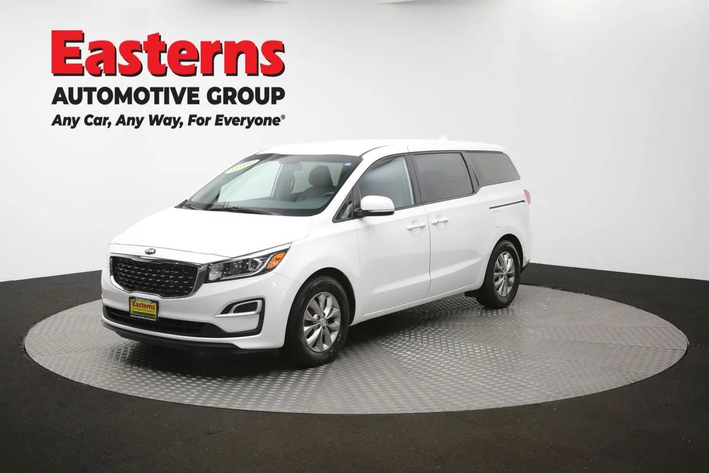 Used 2020 White Kia LX image 55