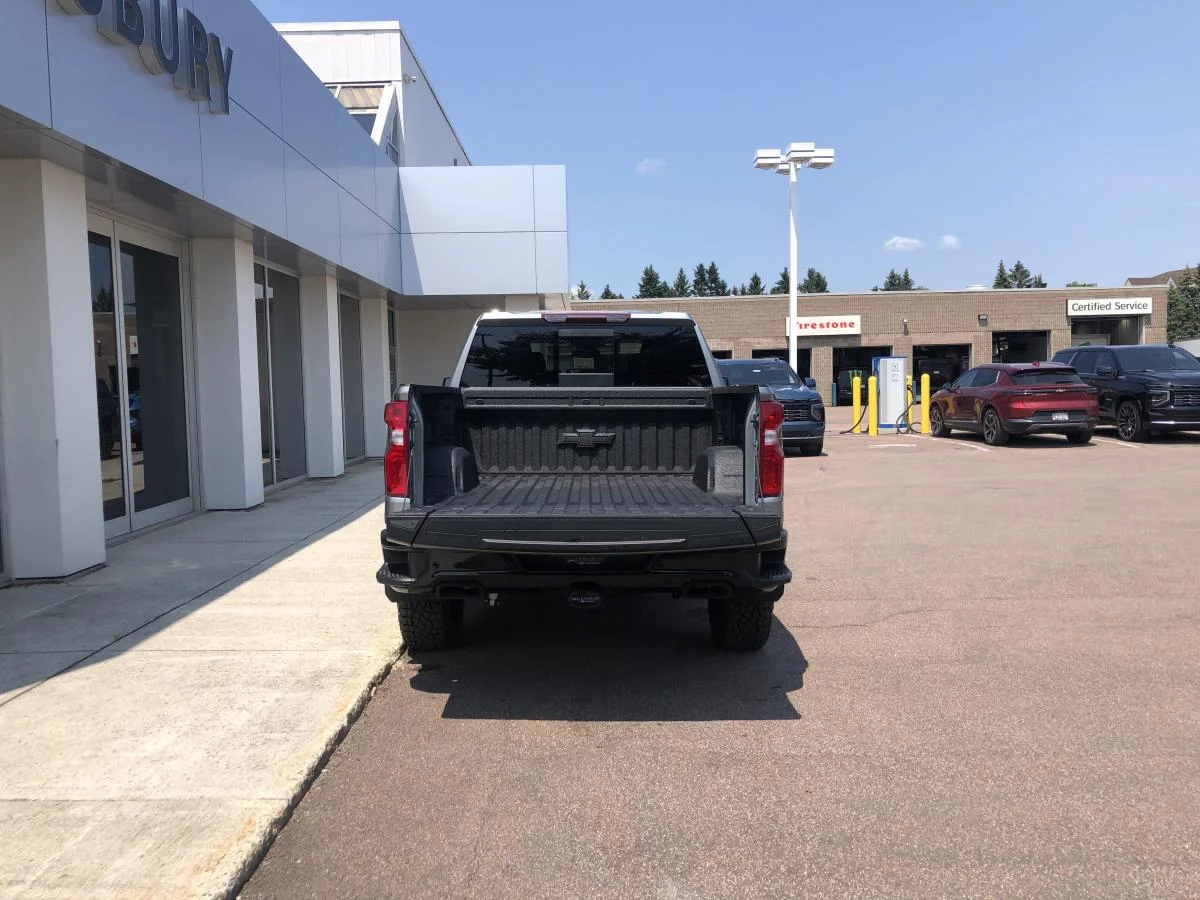New 2026 Grey Chevrolet 4wd Crew Cab 147" Lt image 7