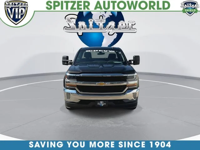 Used 2018 Gray Chevrolet LT image 4