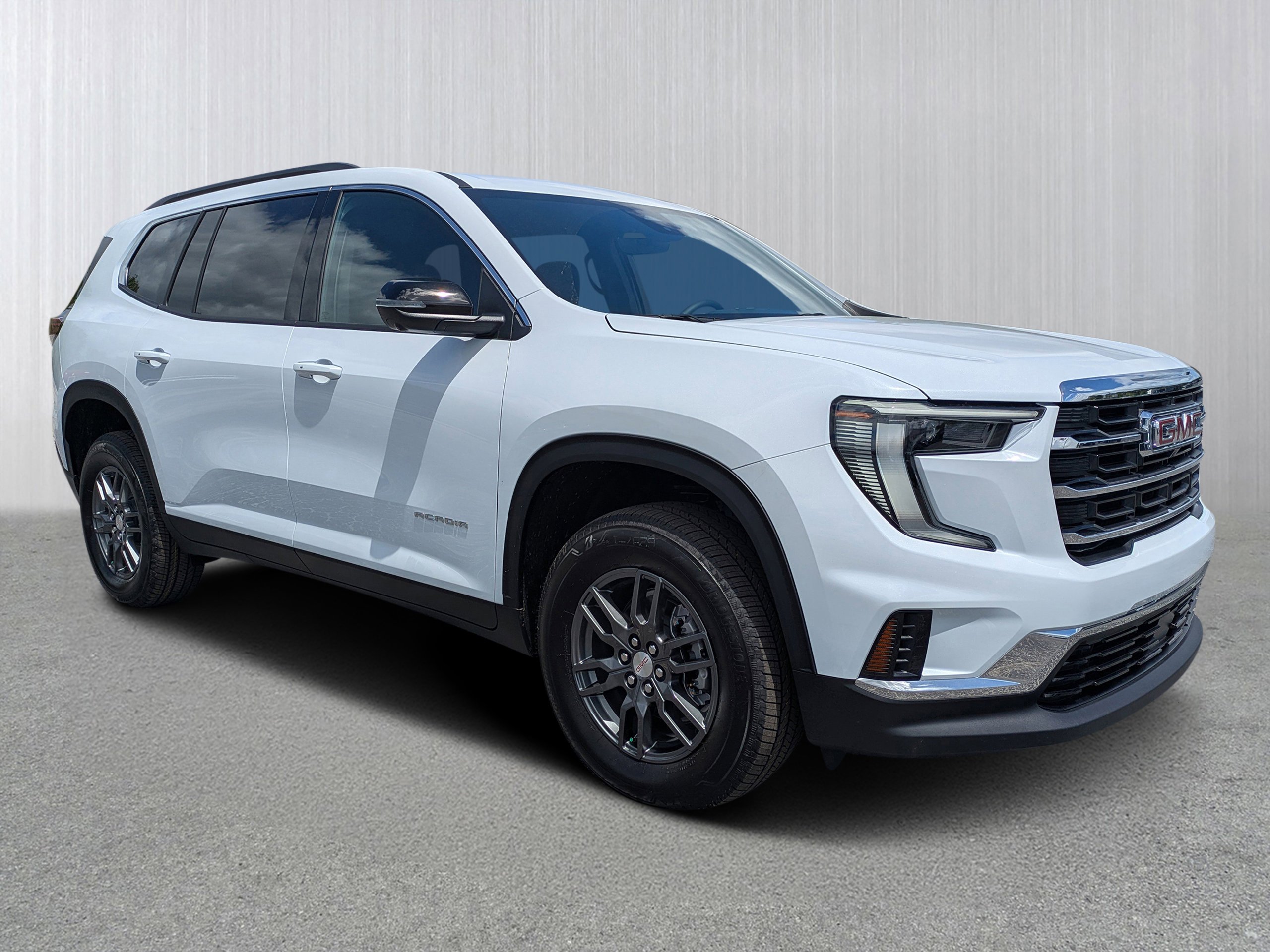 2026 GMC Acadia Elevation FWD's photo