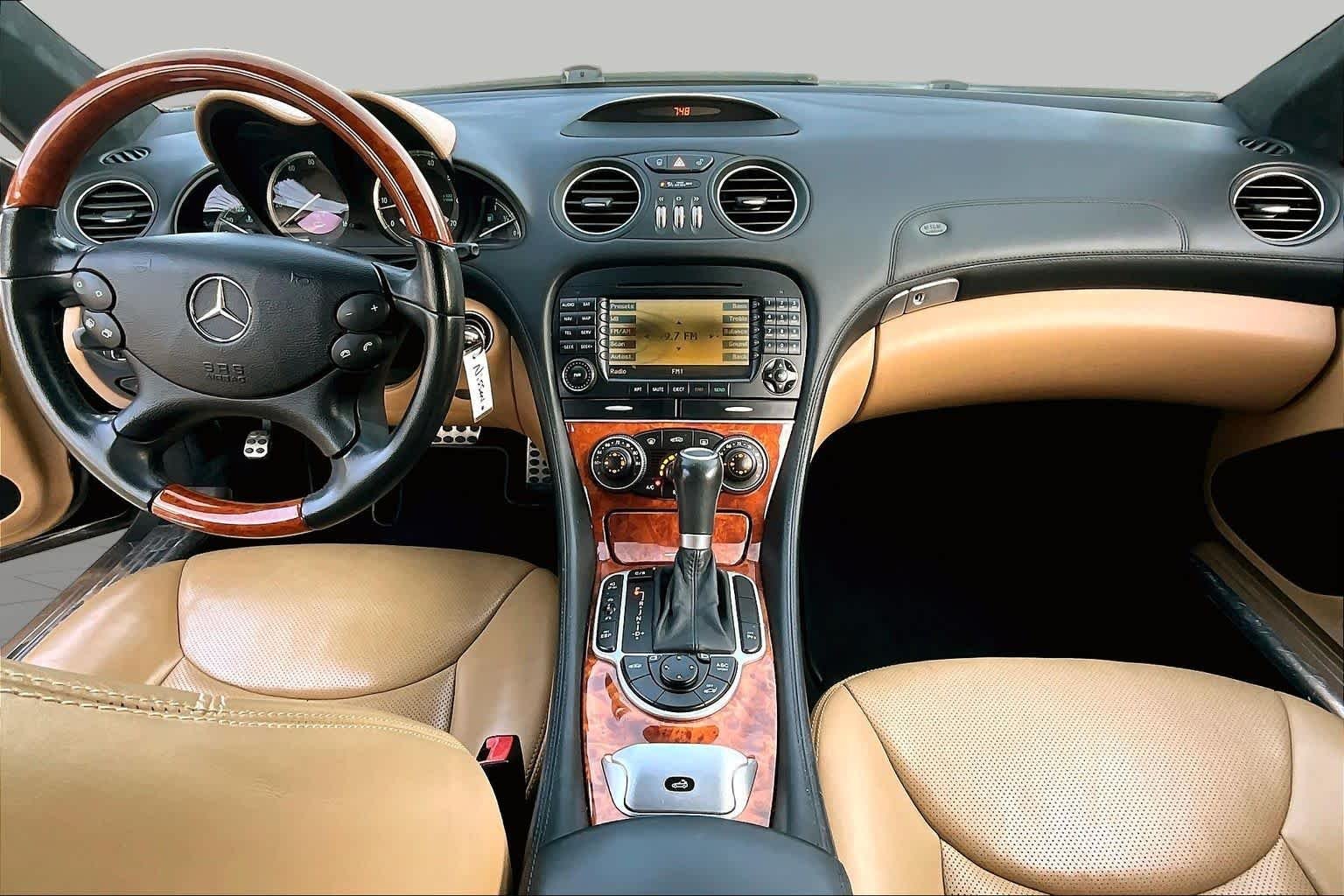Used 2007 Black Mercedes-Benz 5.5L V8 image 12