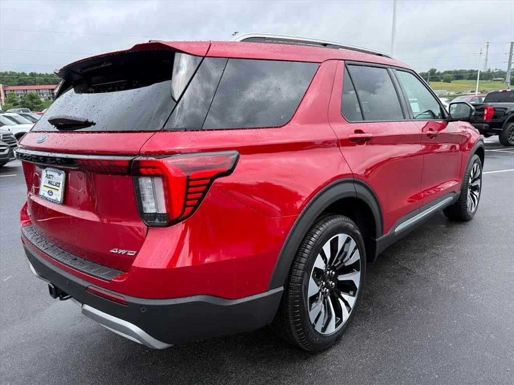 New 2026 Rapid Red Metallic Tinted Clearcoat Ford Platinum™ image 4