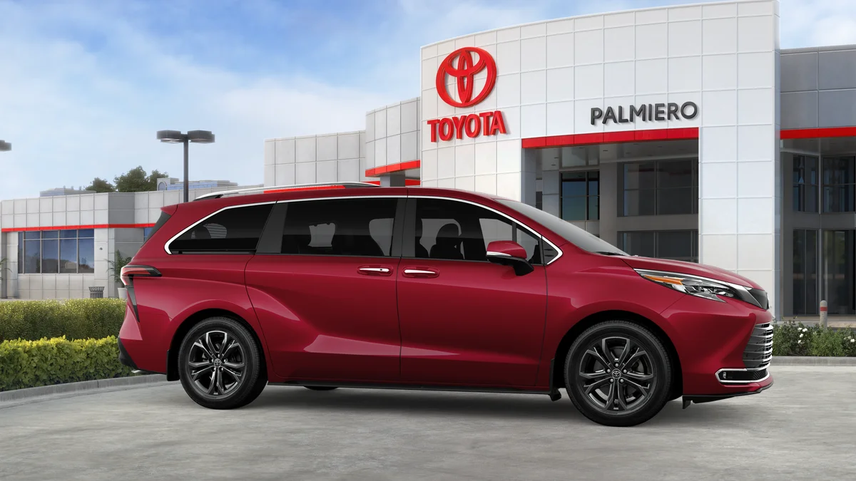 New 2026 Ruby Flare Pearl Toyota Platinum image 13