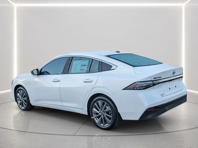 New 2026 Aspen White TriCoat Nissan SL image 4