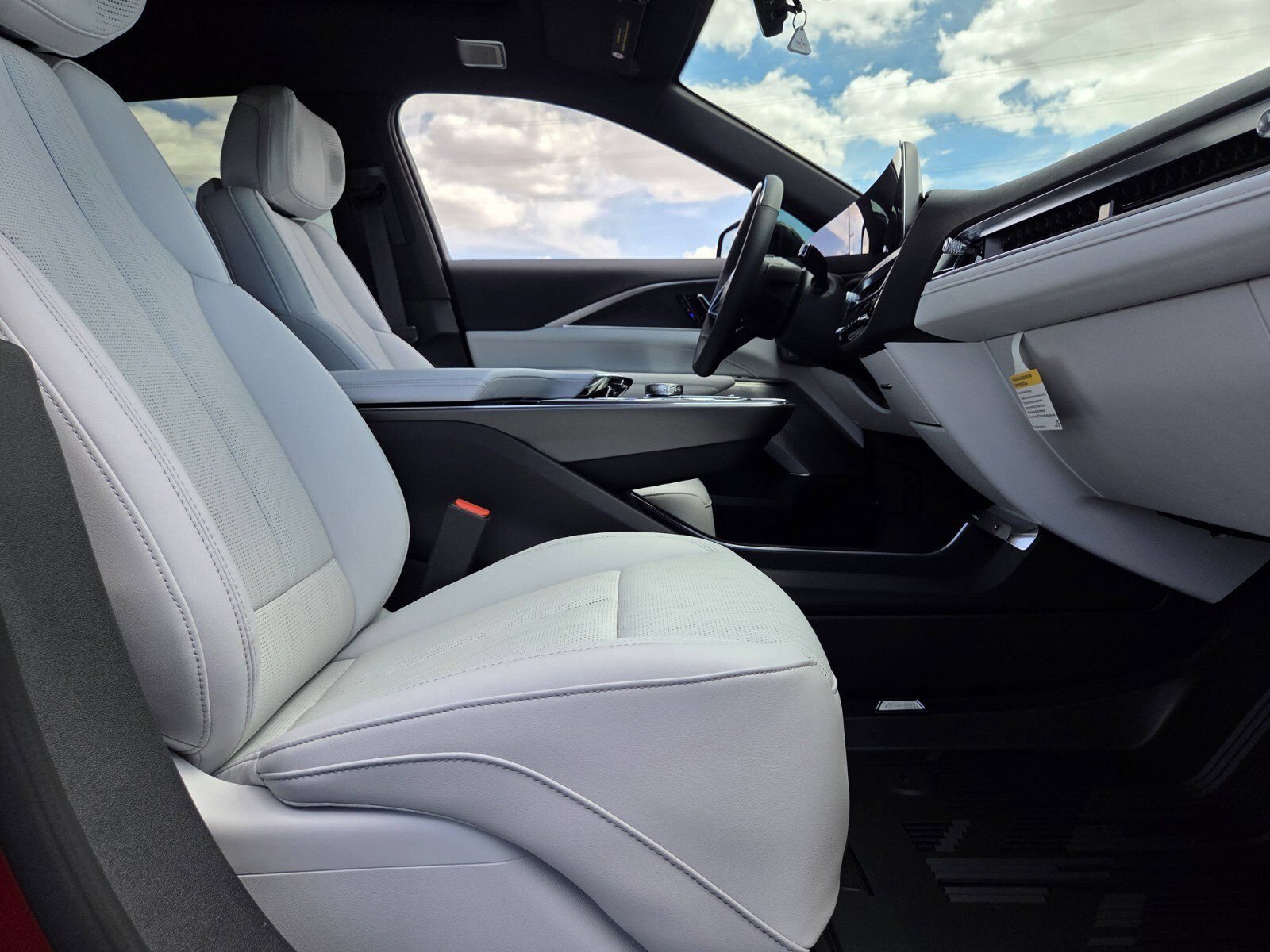 2026 Cadillac LYRIQ Premium Sport - Photo 14