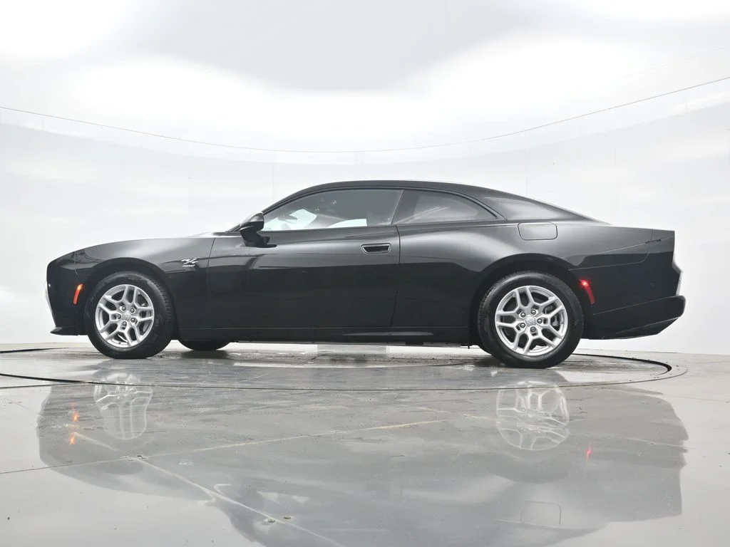 New 2025 Diamond Black Crystal Pearlcoat Dodge R/T image 39