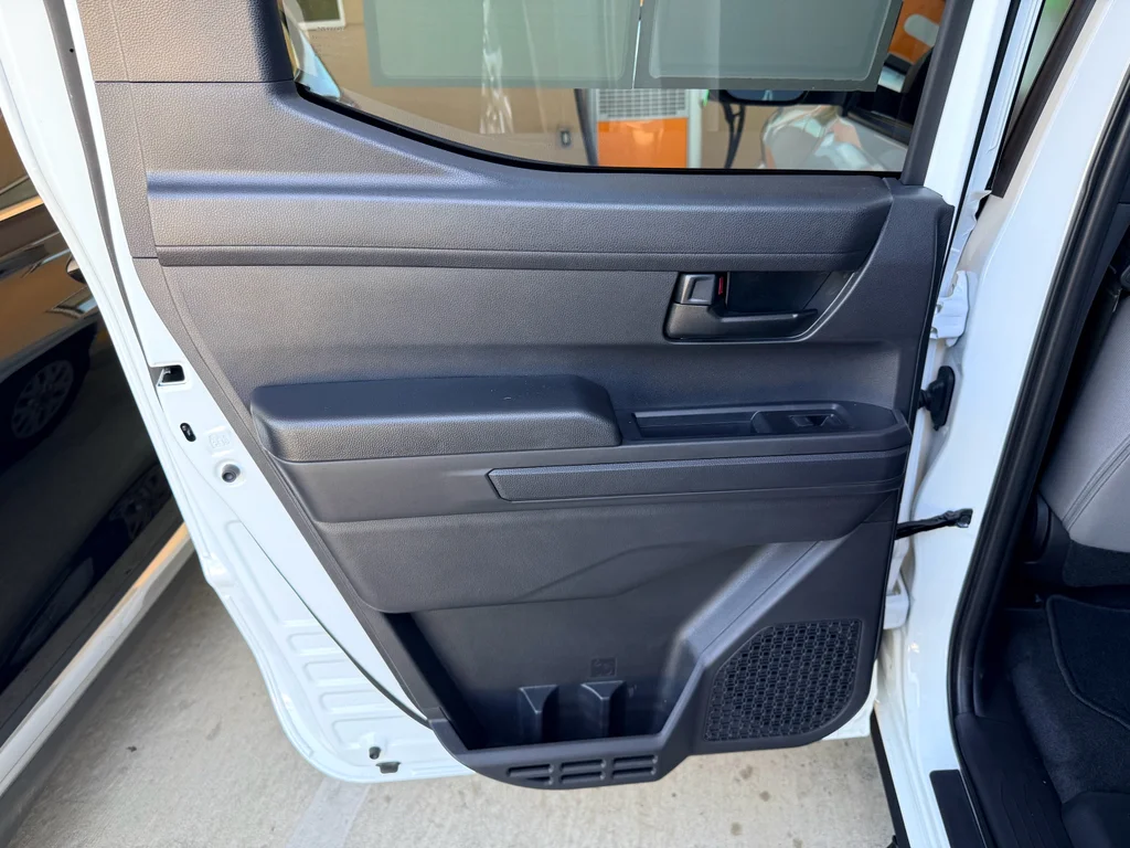 Used 2025 Ice Cap Toyota SR5 image 22