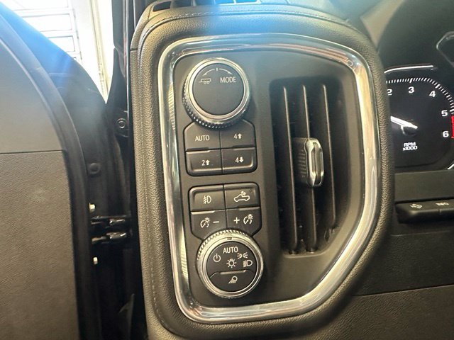 Used 2021 Black GMC Denali image 11