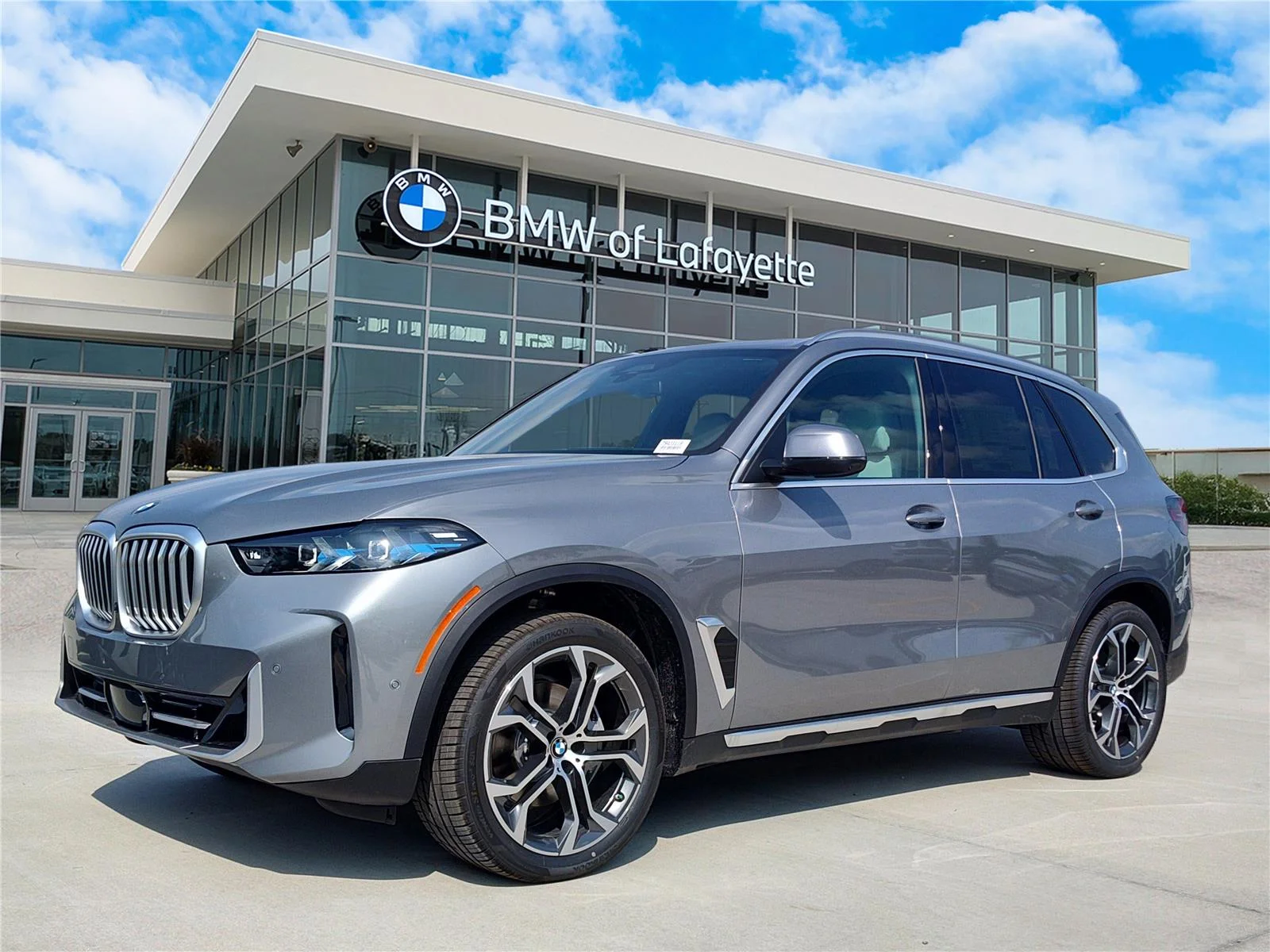 2026 BMW X5 sDrive40i's photo