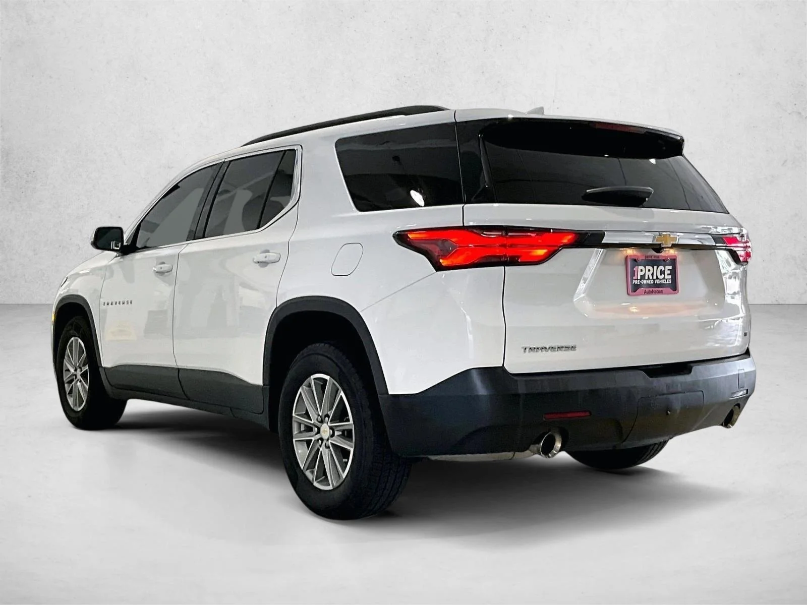 Used 2023 Summit White Chevrolet LT Leather image 13