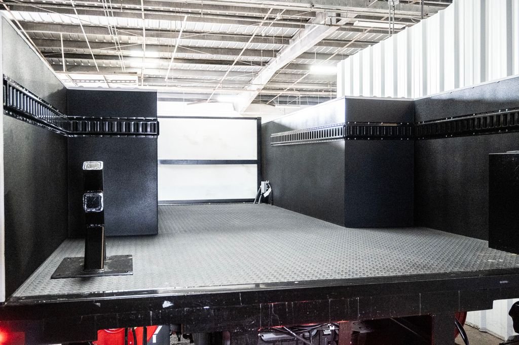 2025 Ford F-550 Super Duty Chassis Cab XL - Photo 22