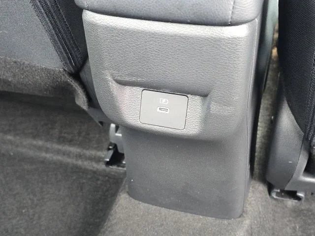 2024 Nissan Versa Sedan SV - Photo 15