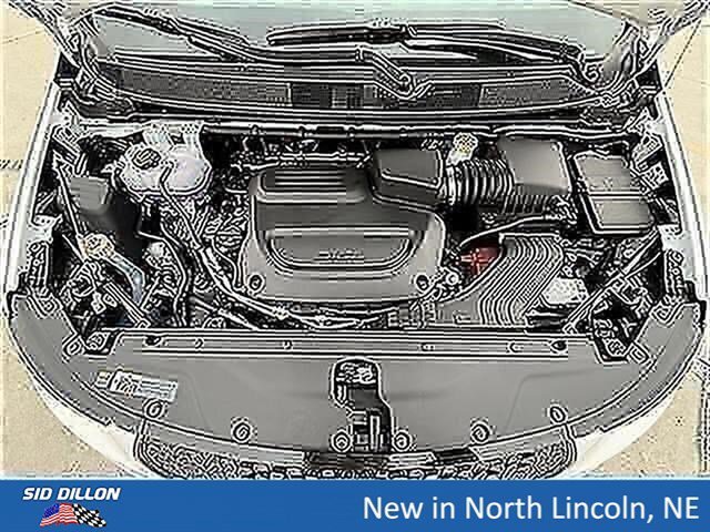 New 2026 Bright White Clear-Coat Exterior Paint Chrysler Limited image 6