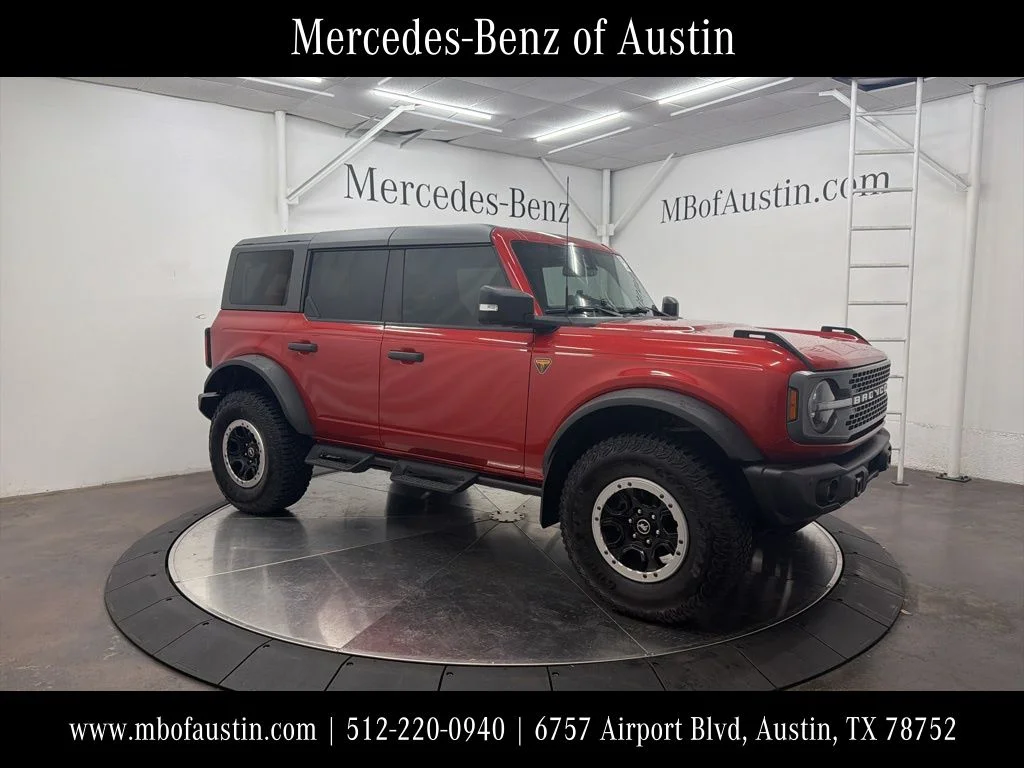 2023 Ford Bronco 4-Door Badlands