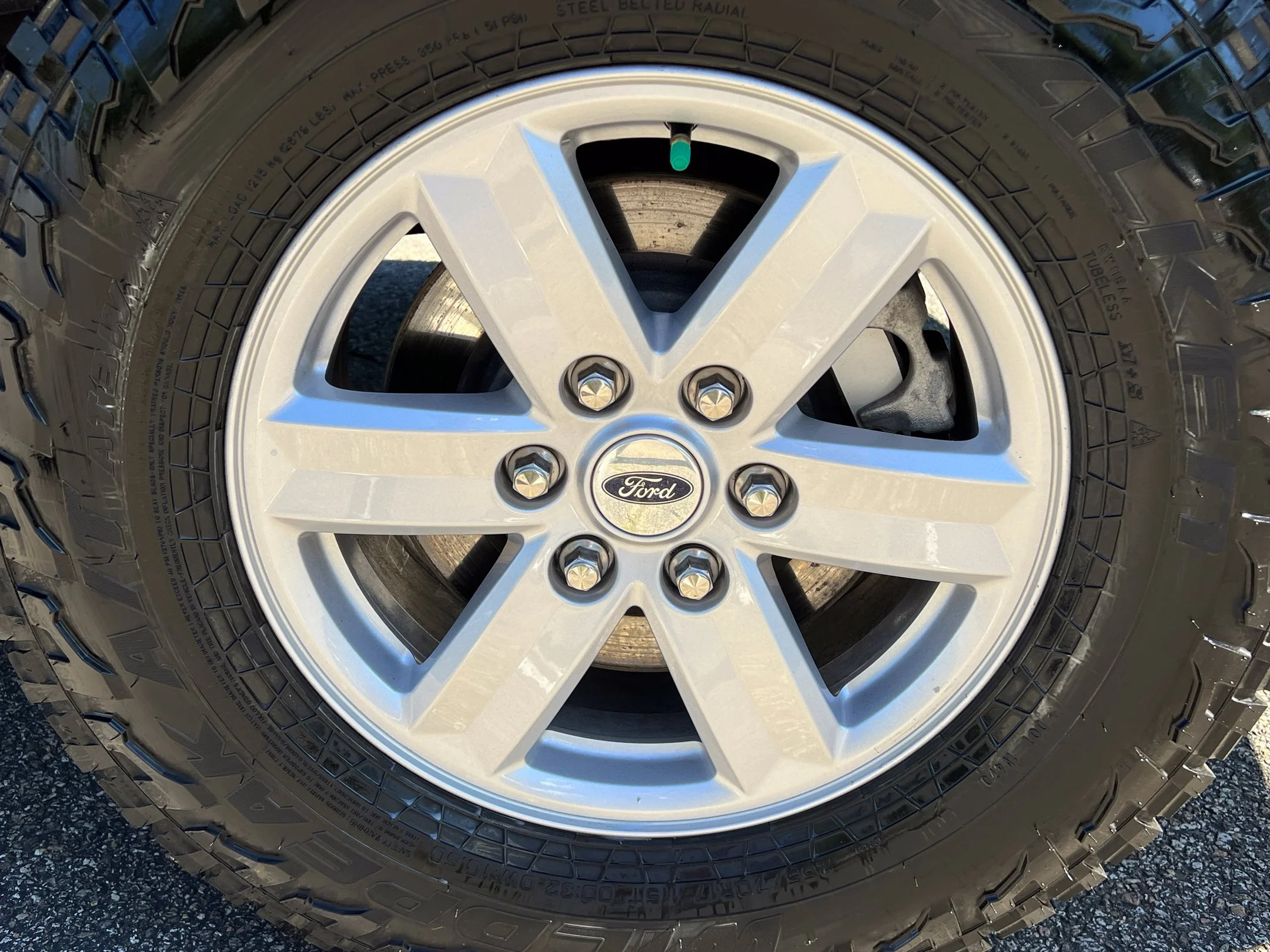Used 2021 Blue Metallic Ford XLT image 12