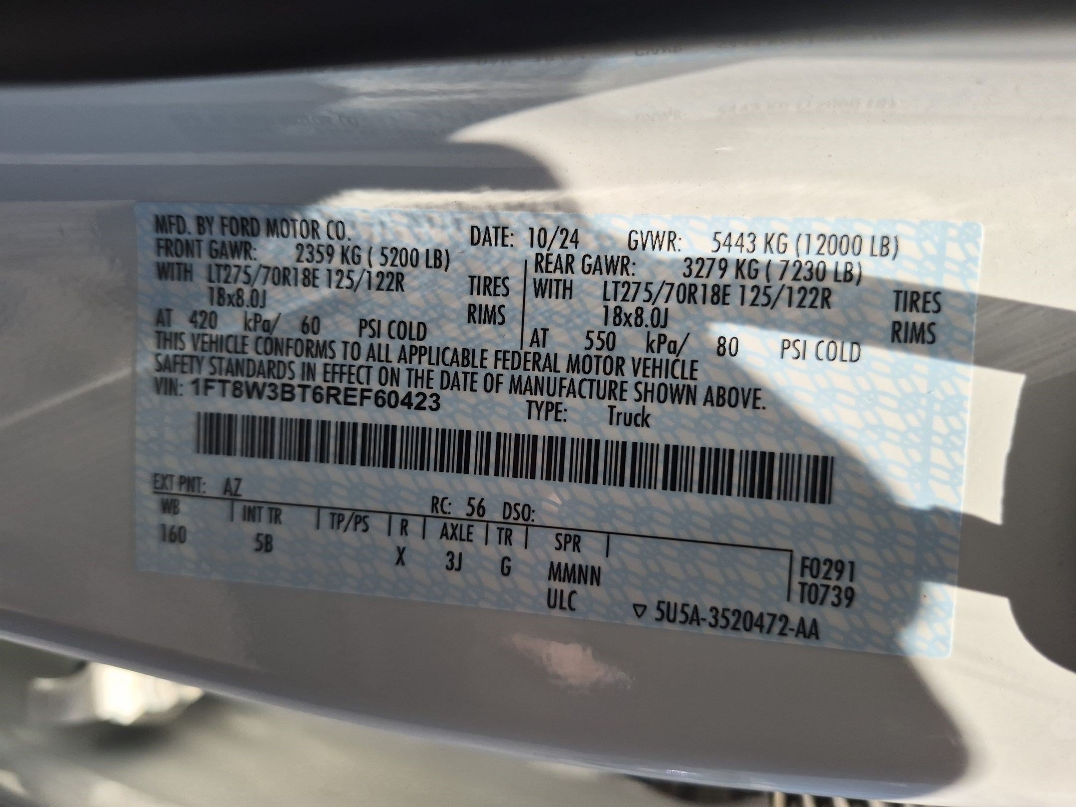Used 2024 White Metallic Ford LARIAT image 35