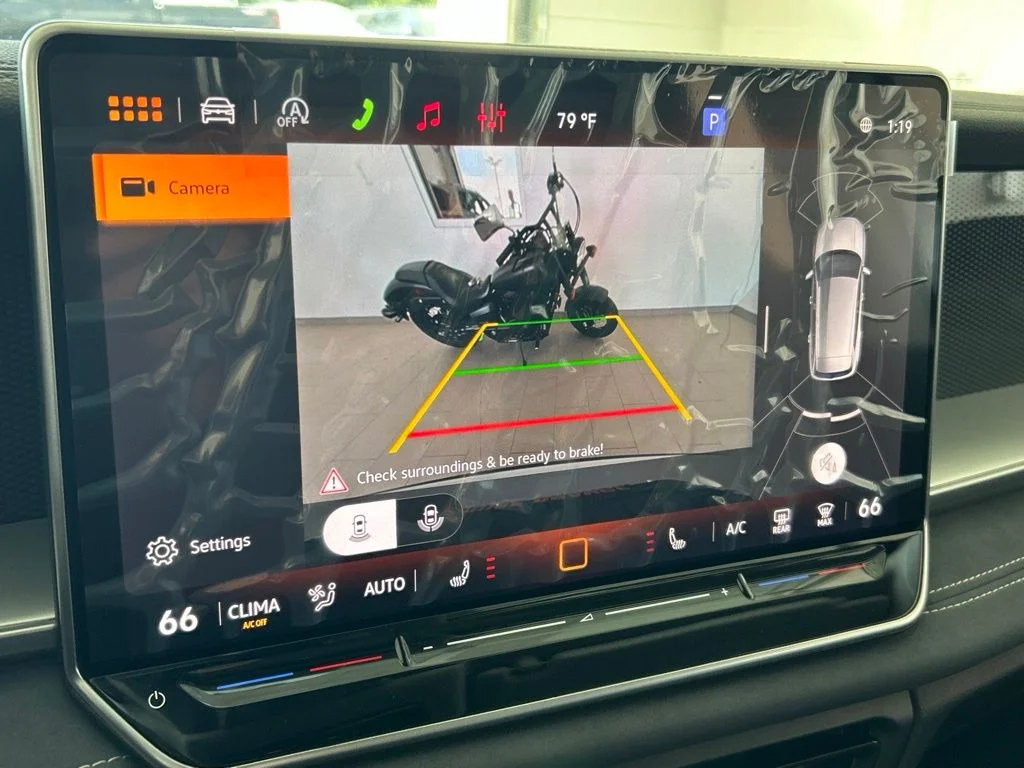 2026 Volkswagen Tiguan SE - Photo 19