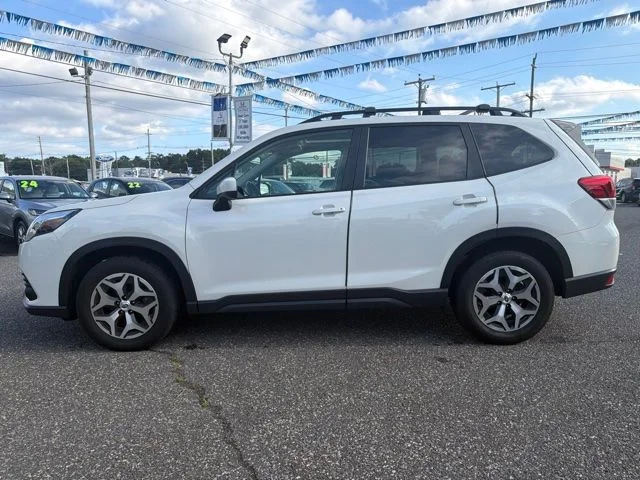 Used 2024 Crystal White Pearl Subaru Premium image 6