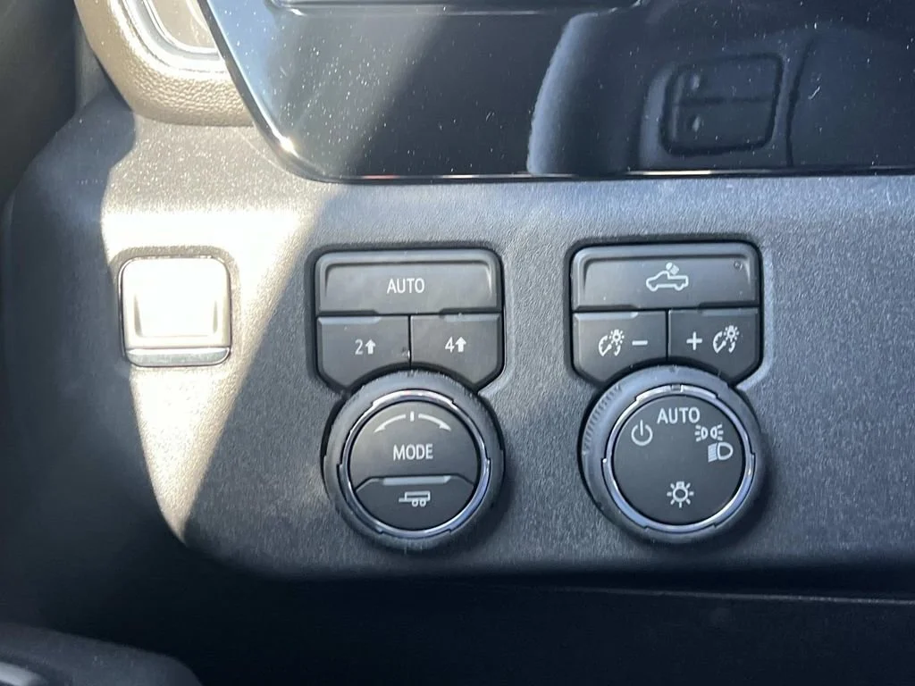 2026 Chevrolet Silverado 1500 LT - Photo 23