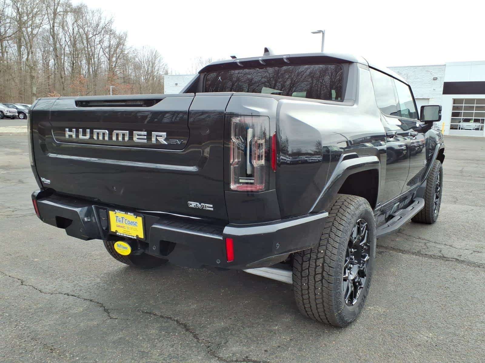 New 2025 Void Black GMC 2X image 6