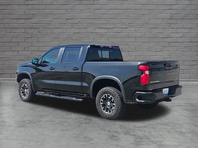 Used 2025 Black Chevrolet ZR2 image 3