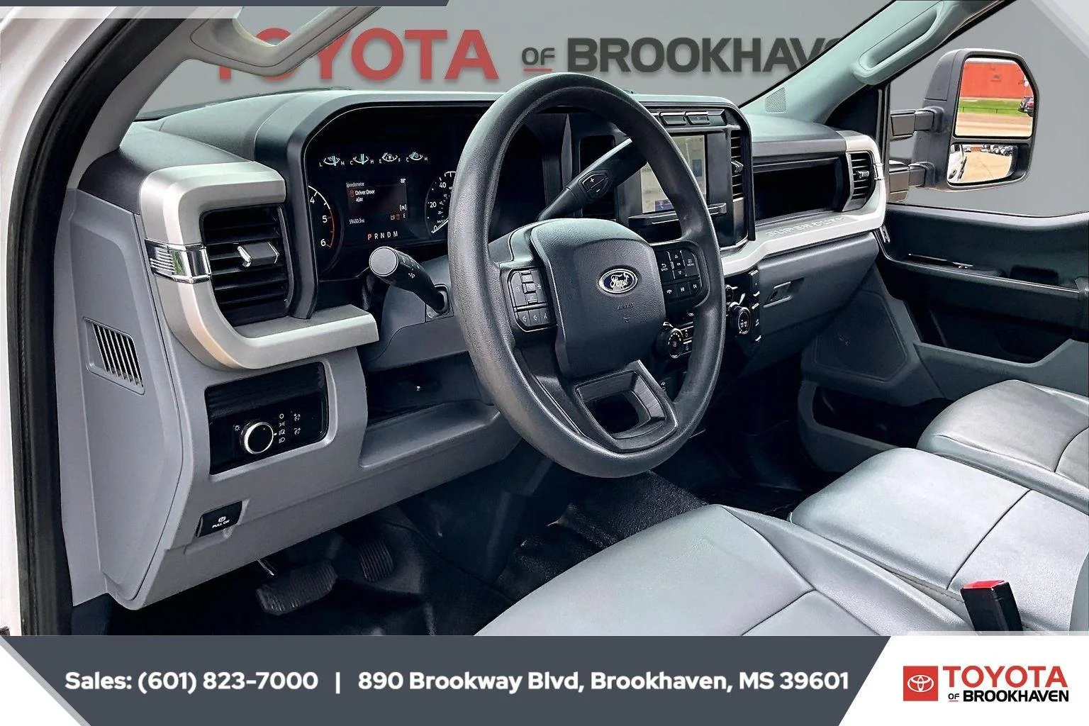 Used 2023 Oxford White Ford XL image 12