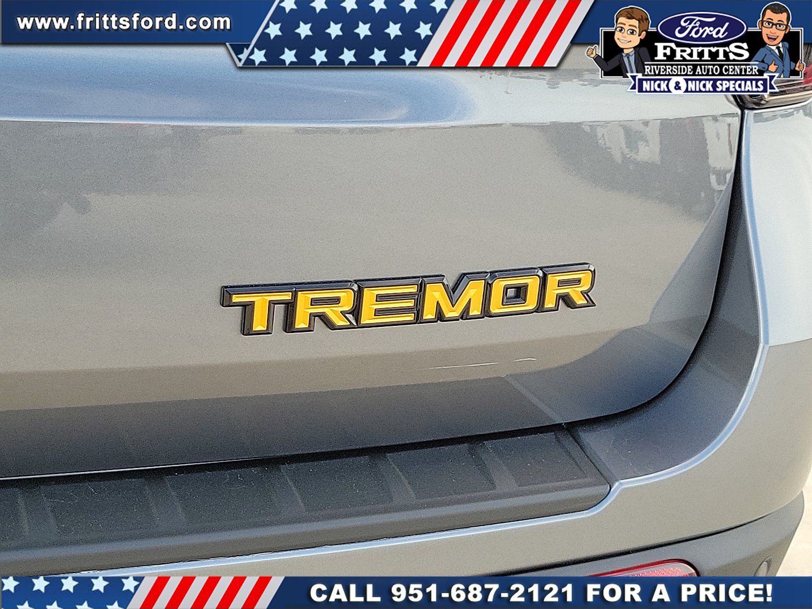 New 2026 Carbonized Gray Metallic Ford Tremor® image 24