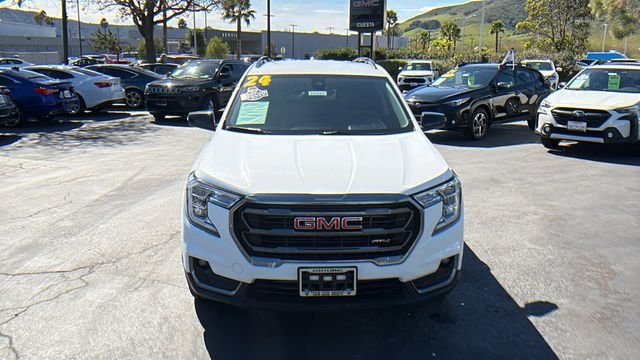 2024 GMC Terrain AT4 - Photo 8