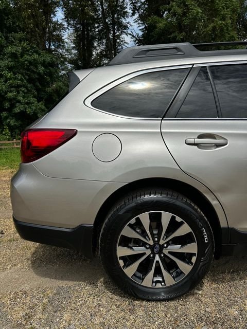Used 2017 Tungsten Metallic Subaru 3.6R image 35