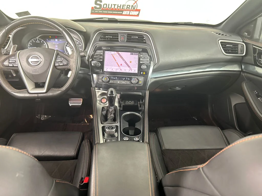 Used 2023 Gray Nissan SR image 18