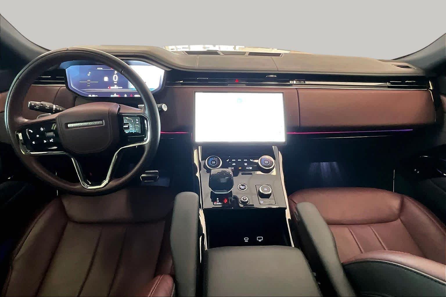 Used 2023 Fuji White Land Rover SE Dynamic image 14