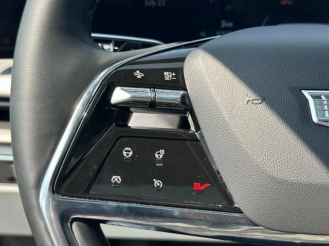 2026 Cadillac VISTIQ Sport - Photo 8