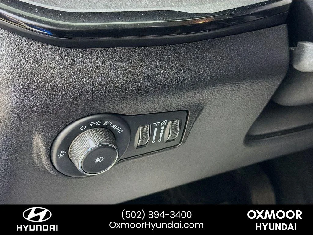 Used 2022 Laser Blue Pearlcoat Jeep Trailhawk image 10