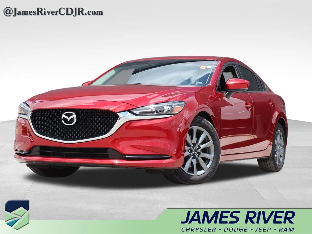 Used 2018 Red Mazda Sport image 1