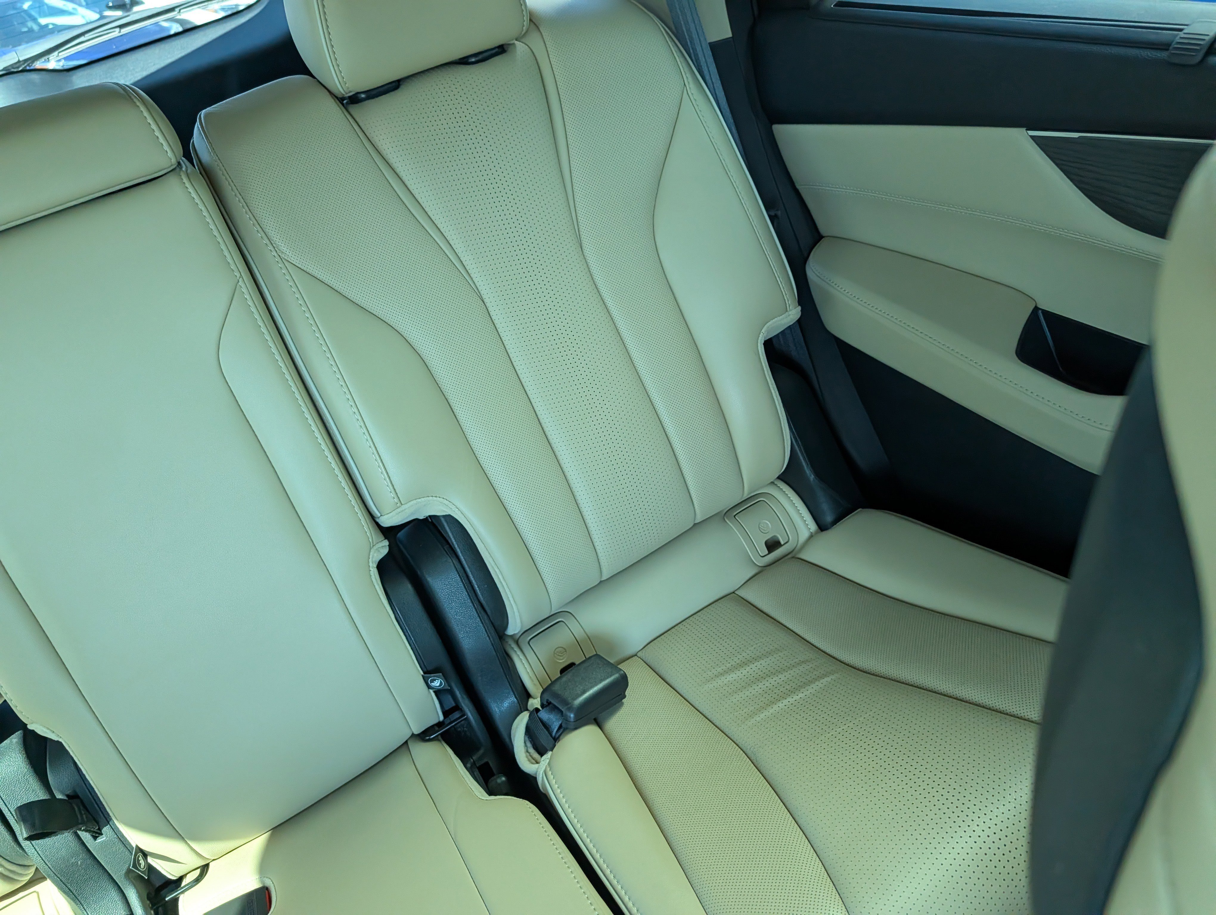 Used 2022 Platinum White Pearl Acura w/Advance Package image 14